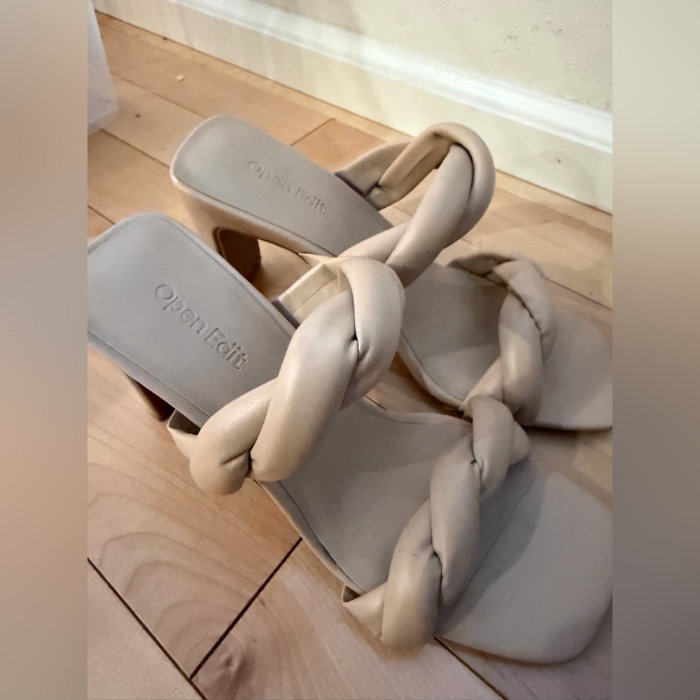 Open edit Remy twist sandal in a beige color. Size 6.5